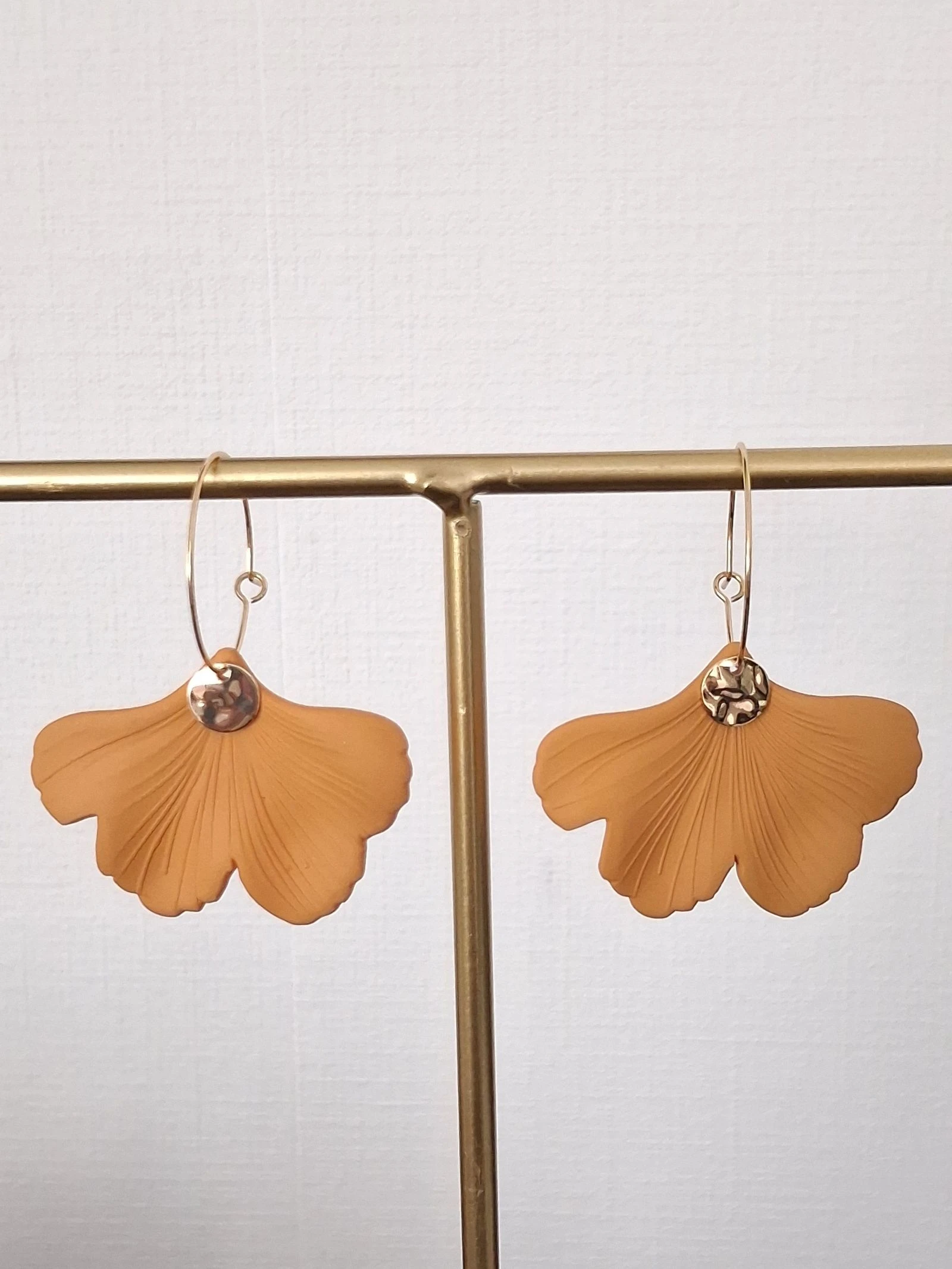 Boucles d'oreilles jaune moutarde